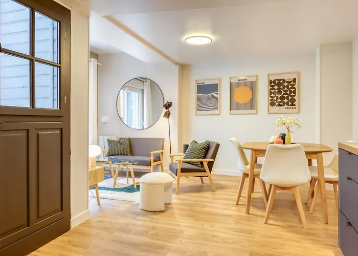 Holiday home L'adresse Beauvoisine 2 Terrasse *